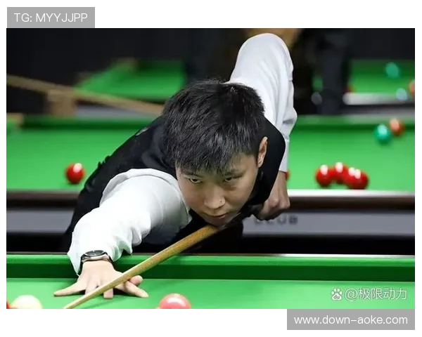 塞尔比决胜局险胜威廉姆斯,夺得小组冠军锁定四强席位 塞尔比决胜局险胜威廉姆斯,夺得小组冠军锁定四强席位